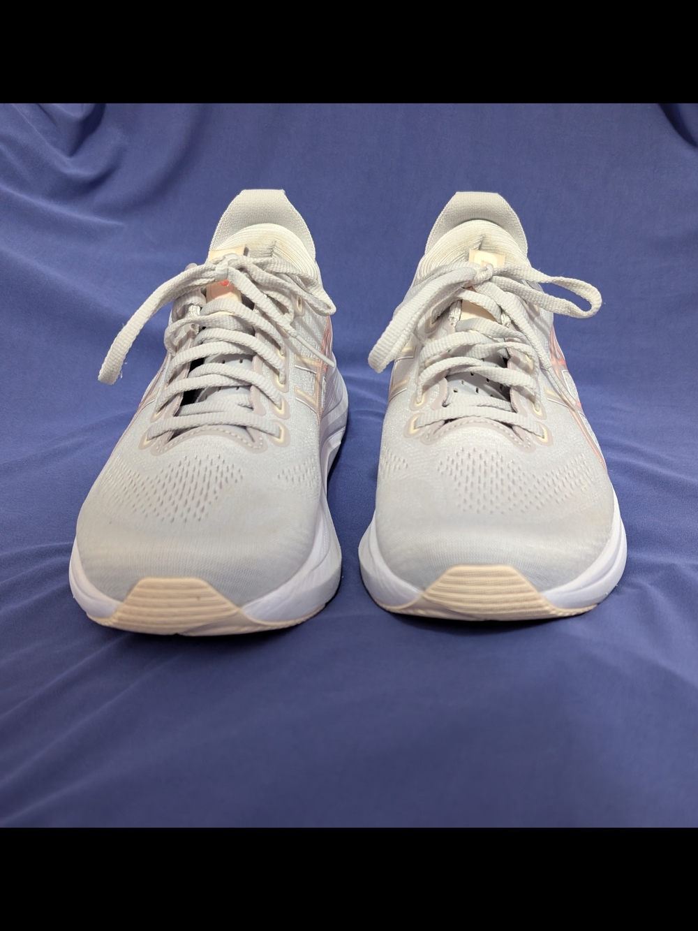 ASICS Kayano 32 Women's Light Gray and Pink Running Shoes New Never Worn - Picture 2 of 6
